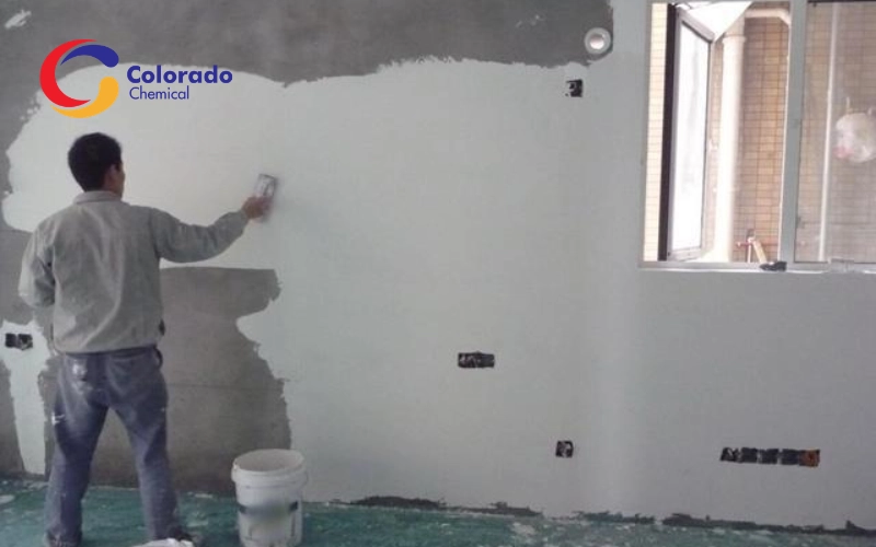 Sơn chống thấm cách nhiệt: Cơ sở chọn hệ vật liệu và kiểm soát rủi ro bong tróc