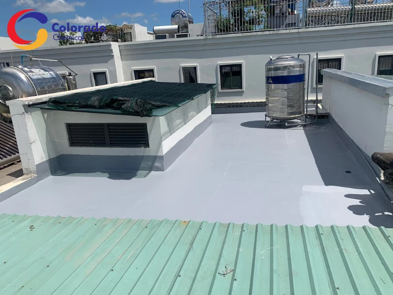 sửa chữa mái thấm dột bằng Vitec PU 268