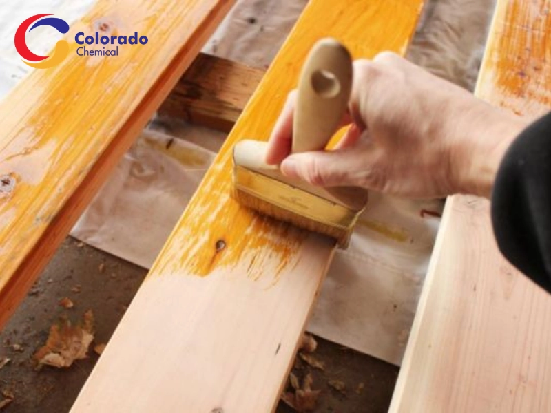 Kiểm tra bề mặt, đảm bảo không bọt khí